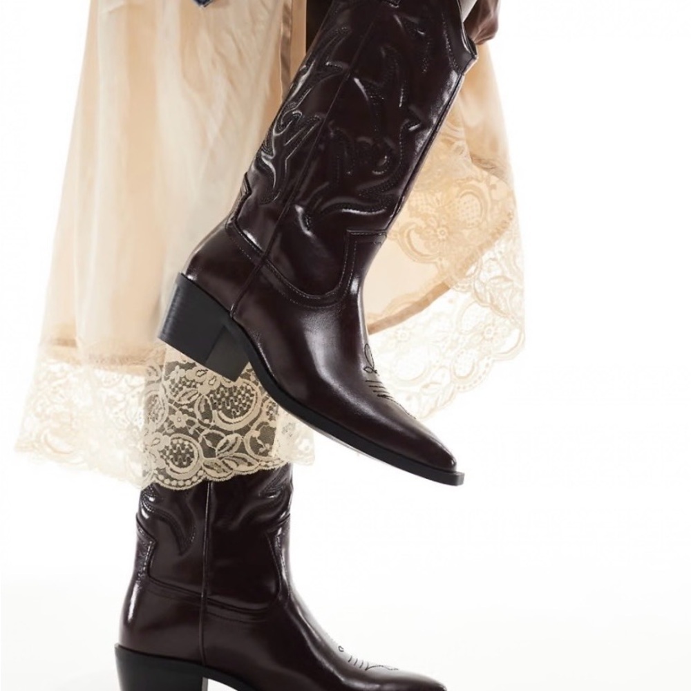 stradivarius Women's Dark Burgandy Brown Western Embroidered Boots Size 7.5 - Picture 7 of 16